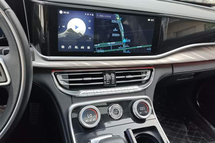Used Hongqi H9 2020 2.0T Smart Connect Flagship Edition Audio And AC Panel