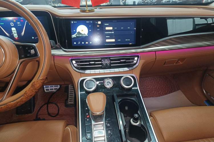 Used Hongqi H9 2020 2.0T Smart Connect Flagship Edition Audio And AC Panel