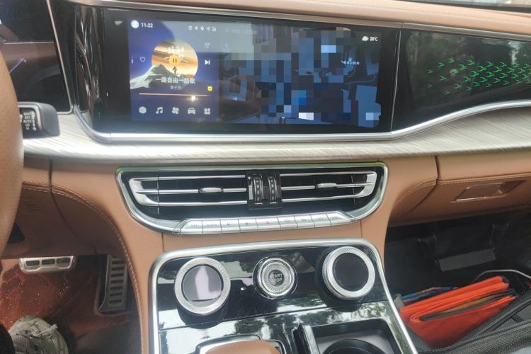 Used Hongqi H9 2020 Revised Version 2.0T Smart Connect Flagship Edition Audio And AC Panel