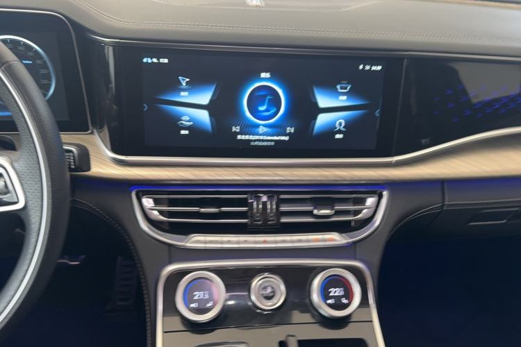 Used Hongqi H9 2020 3.0T Smart Connect Flagship Edition Audio And AC Panel