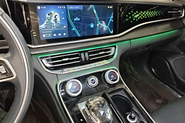 Used Hongqi H9 2020 3.0T Smart Connect Flagship Edition Audio And AC Panel