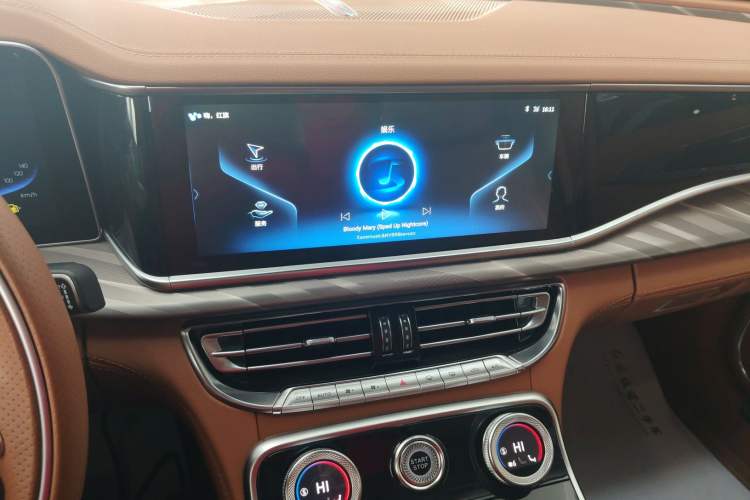 Used Hongqi H9 2020 2.0T Smart Connect Flagship Edition Audio And AC Panel