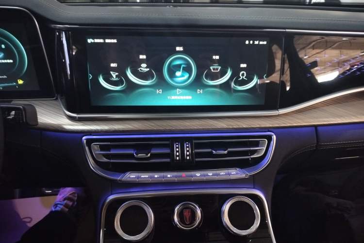Used Hongqi H9 2020 2.0T Smart Connect Flagship Edition Audio And AC Panel