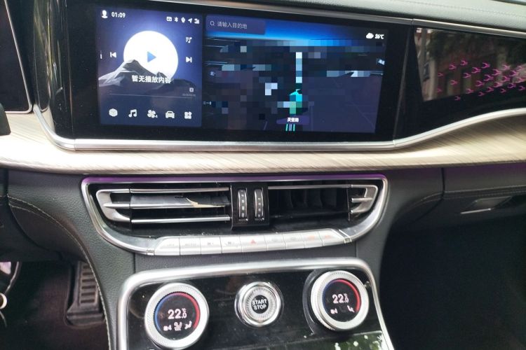 Used Hongqi H9 2020 2.0T Smart Connect Flagship Edition Audio And AC Panel