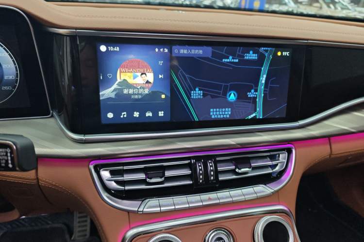 Used Hongqi H9 2020 2.0T Smart Connect Flagship Edition Audio And AC Panel