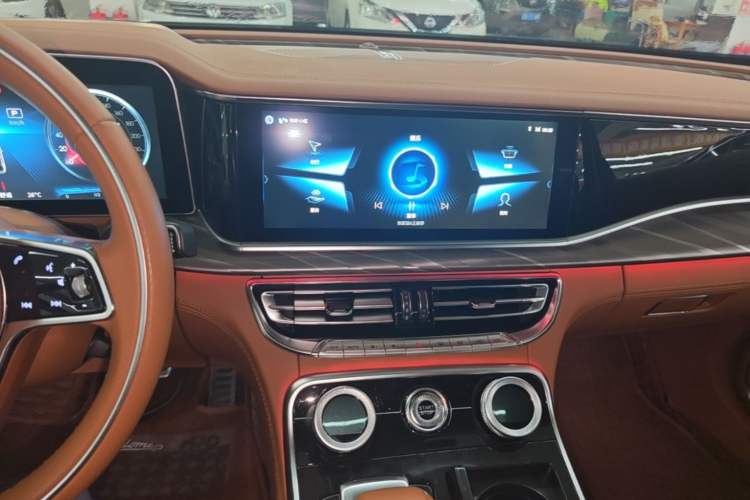 Used Hongqi H9 2020 2.0T Smart Connect Flagship Edition Audio And AC Panel