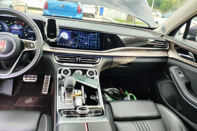 Used Hongqi H9 2020 2.0T Smart Connect Flagship Edition Audio And AC Panel