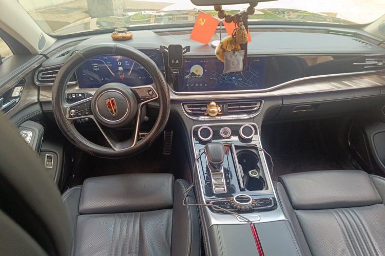 Used Hongqi H9 2020 2.0T Smart Connect Flagship Edition Center Console