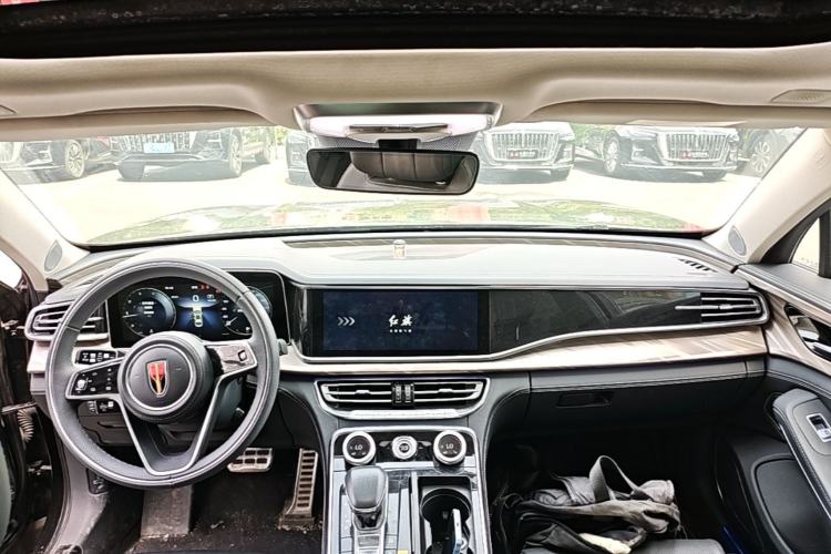 Used Hongqi H9 2020 2.0T Smart Connect Flagship Edition Center Console