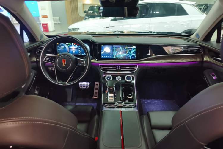 Used Hongqi H9 2020 2.0T Smart Connect Flagship Edition Center Console