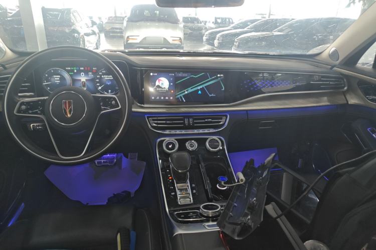 Used Hongqi H9 2020 2.0T Smart Connect Flagship Edition Center Console