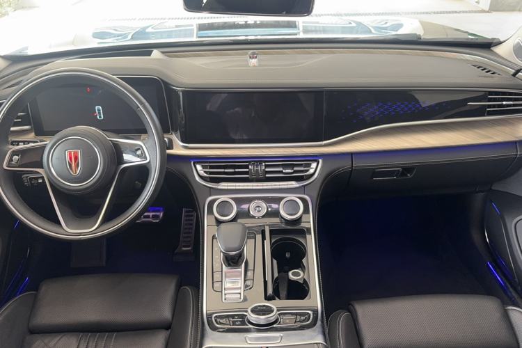 Used Hongqi H9 2020 3.0T Smart Connect Flagship Edition Center Console