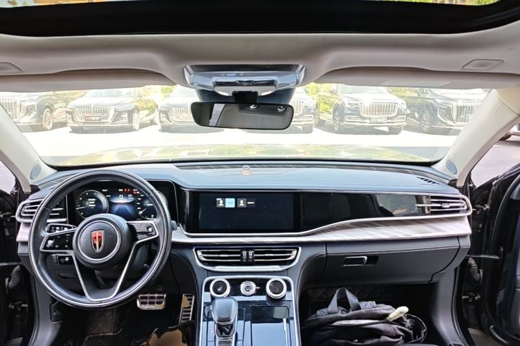 Used Hongqi H9 2020 2.0T Smart Connect Flagship Edition Center Console