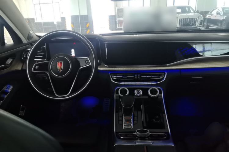 Used Hongqi H9 2020 3.0T Smart Connect Flagship Four-Seat Version Center Console