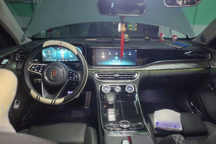 Used Hongqi H9 2020 2.0T Smart Connect Flagship Edition Center Console