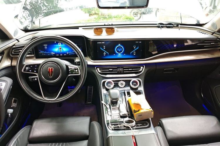 Used Hongqi H9 2020 2.0T Smart Connect Flagship Edition Center Console
