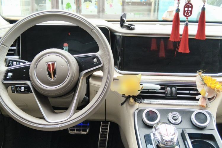 Used Hongqi H9 2020 2.0T Smart Connect Flagship Edition Center Console