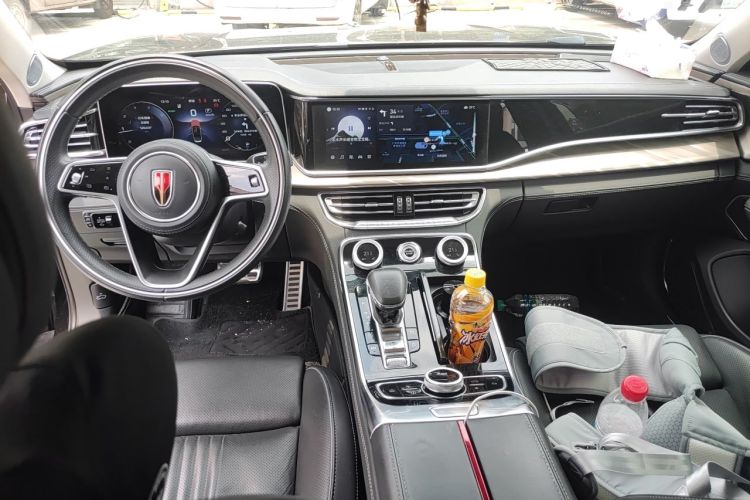 Used Hongqi H9 2020 2.0T Smart Connect Flagship Edition Center Console