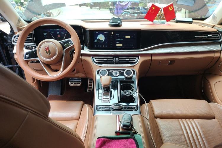 Used Hongqi H9 2020 2.0T Smart Connect Flagship Edition Center Console