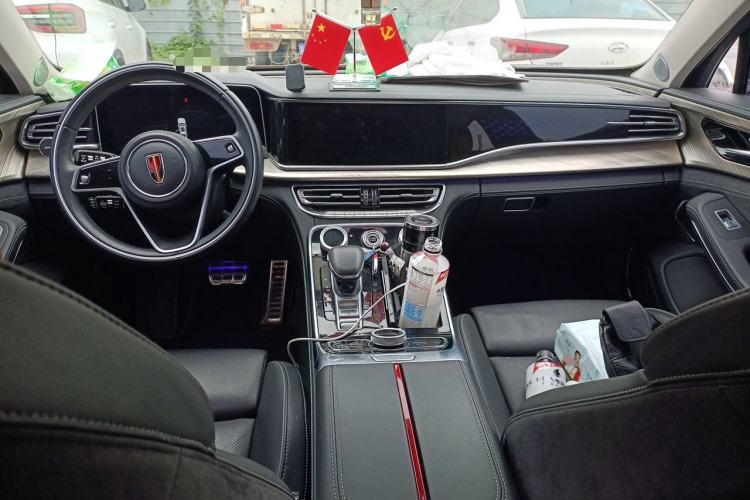 Used Hongqi H9 2020 3.0T Smart Connect Flagship Edition Center Console