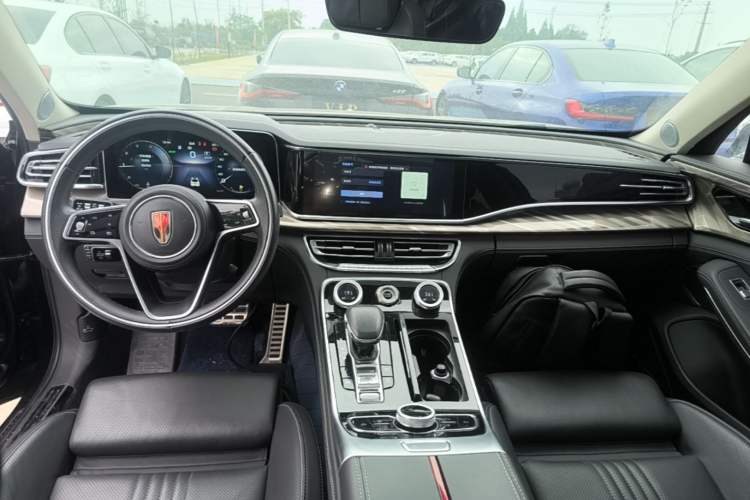 Used Hongqi H9 2020 2.0T Smart Connect Flagship Edition Center Console