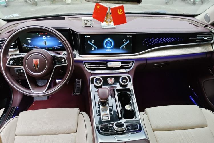 Used Hongqi H9 2020 2.0T Smart Connect Flagship Edition Center Console