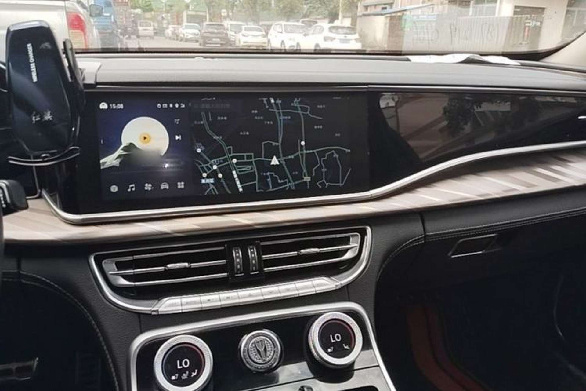 Used Hongqi H9 2020 2.0T Smart Connect Flagship Edition Center Console