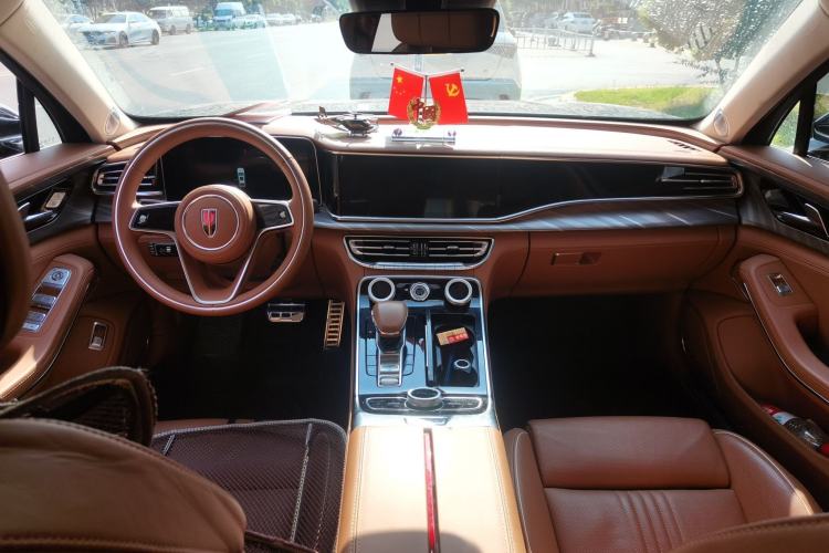 Used Hongqi H9 2020 2.0T Smart Connect Flagship Edition Center Console