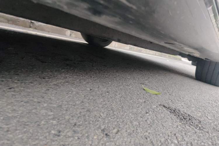 Used Hongqi H9 2020 2.0T Smart Connect Flagship Edition Chassis Front Left