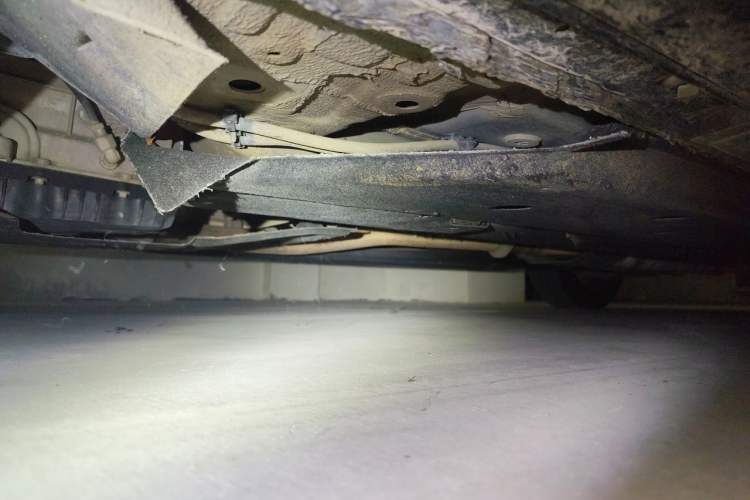 Used Hongqi H9 2020 2.0T Smart Connect Flagship Edition Chassis Front Left
