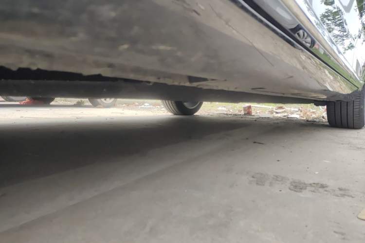 Used Hongqi H9 2020 2.0T Smart Connect Flagship Edition Chassis Front Left