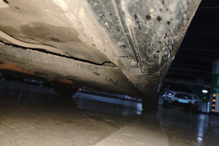 Used Hongqi H9 2020 2.0T Smart Connect Flagship Edition Chassis Front Left