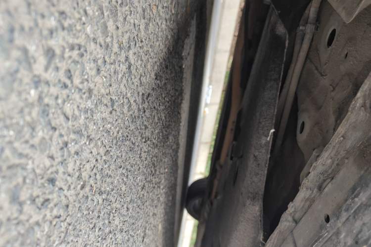 Used Hongqi H9 2020 2.0T Smart Connect Flagship Edition Chassis Front Left