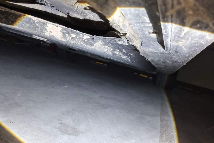 Used Hongqi H9 2020 2.0T Smart Connect Flagship Edition Chassis Front Left