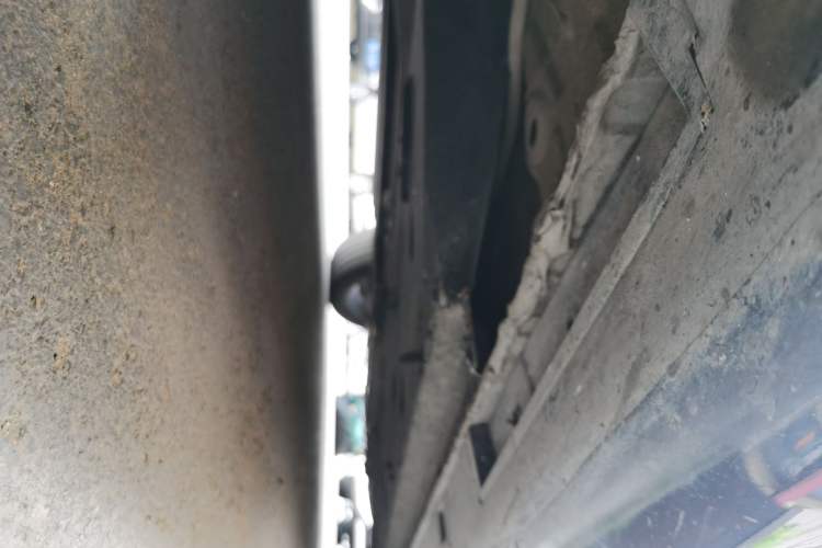 Used Hongqi H9 2020 2.0T Smart Connect Flagship Edition Chassis Front Left