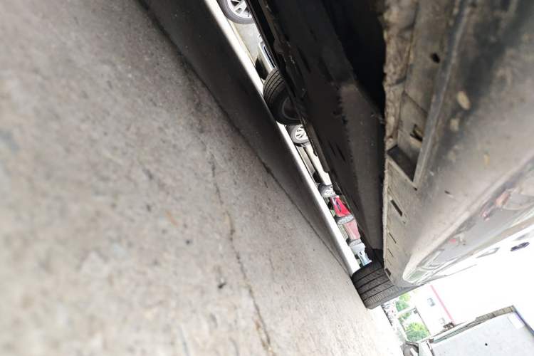 Used Hongqi H9 2020 2.0T Smart Connect Flagship Edition Chassis Front Left