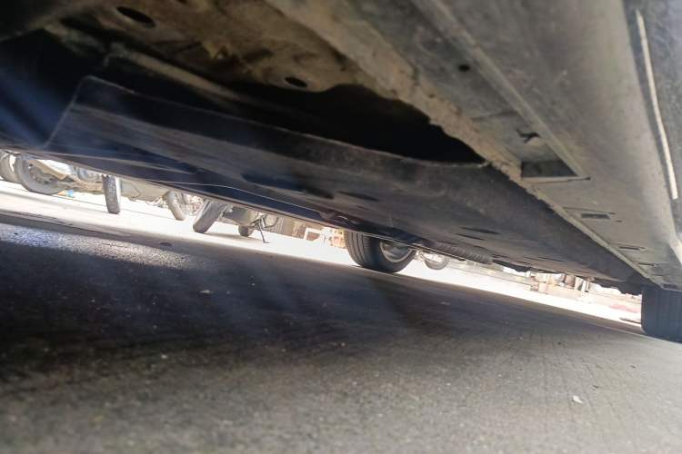 Used Hongqi H9 2020 2.0T Smart Connect Flagship Edition Chassis Front Left