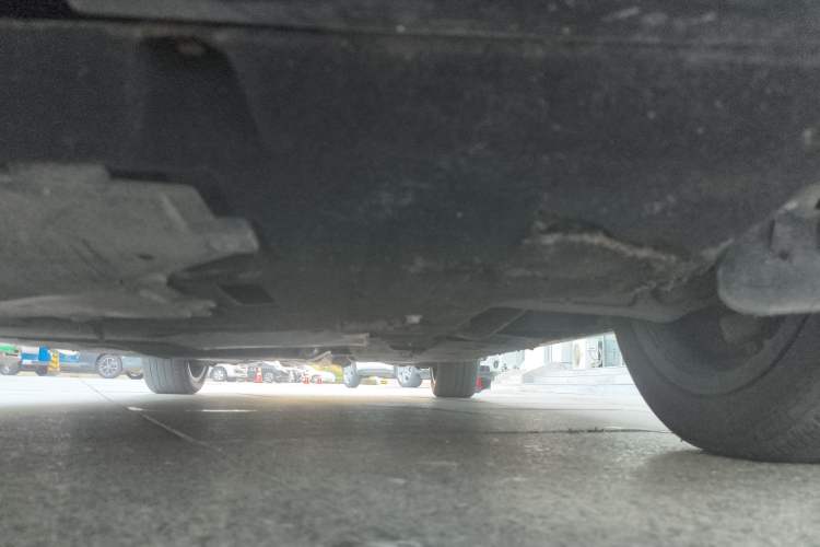 Used Hongqi H9 2020 2.0T Smart Connect Flagship Edition Chassis Front Left
