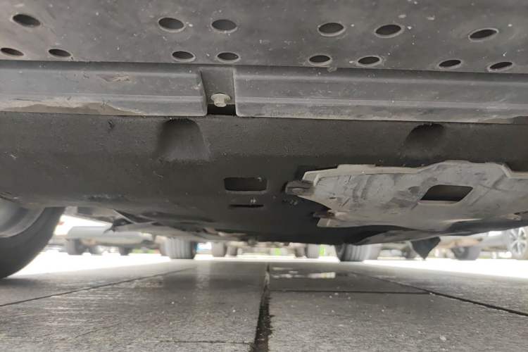 Used Hongqi H9 2020 2.0T Smart Connect Flagship Edition Chassis Front