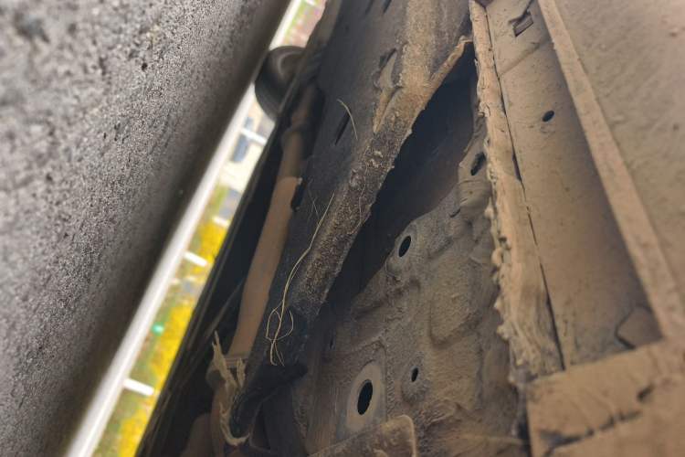 Used Hongqi H9 2020 2.0T Smart Connect Flagship Edition Chassis Front Right