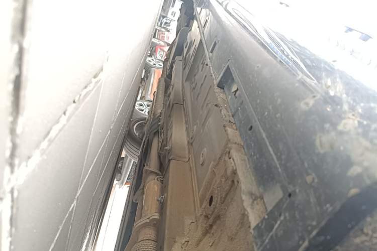 Used Hongqi H9 2020 3.0T Smart Connect Flagship Edition Chassis Front Right