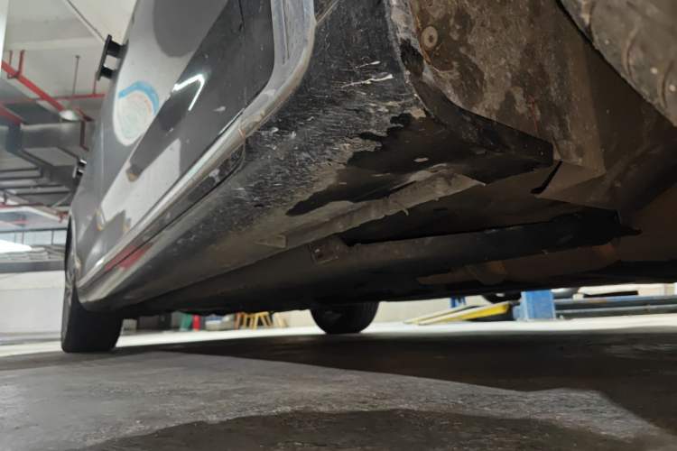 Used Hongqi H9 2020 3.0T Smart Connect Flagship Edition Chassis Front Right