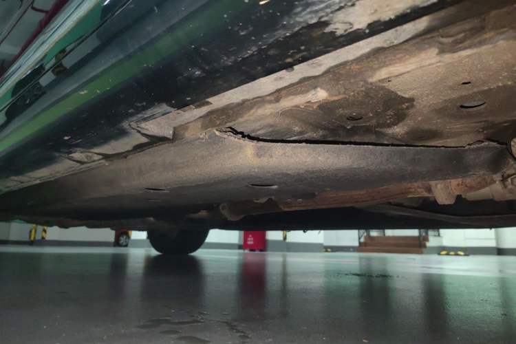 Used Hongqi H9 2020 2.0T Smart Connect Flagship Edition Chassis Front Right