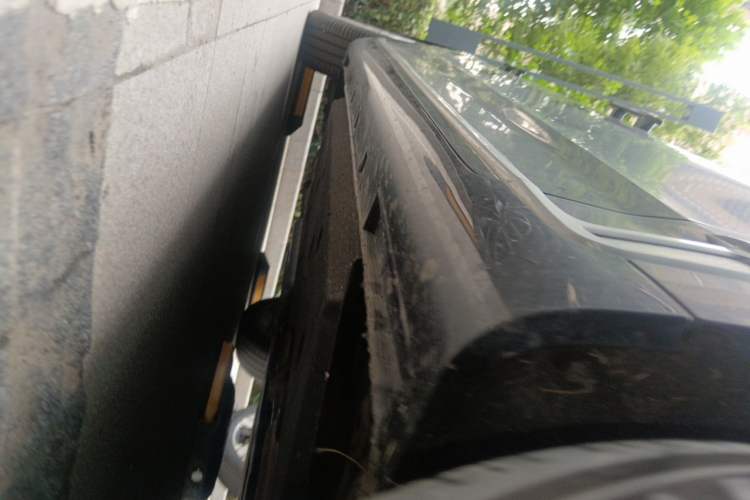 Used Hongqi H9 2020 2.0T Smart Connect Flagship Edition Chassis Front Right