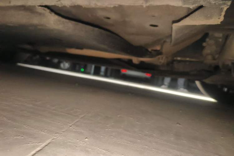 Used Hongqi H9 2020 2.0T Smart Connect Flagship Edition Chassis Front Right