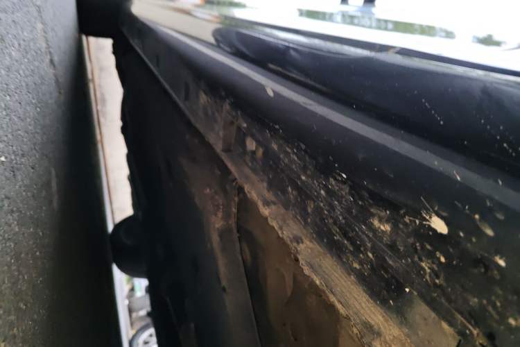 Used Hongqi H9 2020 2.0T Smart Connect Flagship Edition Chassis Front Right