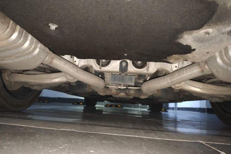Used Hongqi H9 2020 2.0T Smart Connect Flagship Edition Chassis Rear