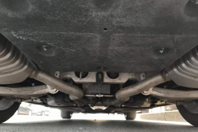 Used Hongqi H9 2020 2.0T Smart Connect Flagship Edition Chassis Rear