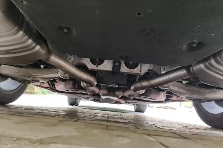 Used Hongqi H9 2020 2.0T Smart Connect Flagship Edition Chassis Rear