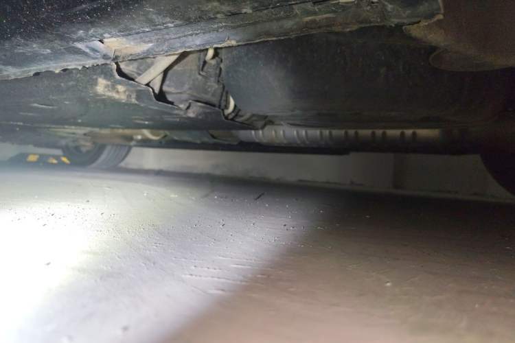Used Hongqi H9 2020 2.0T Smart Connect Flagship Edition Chassis Rear Left
